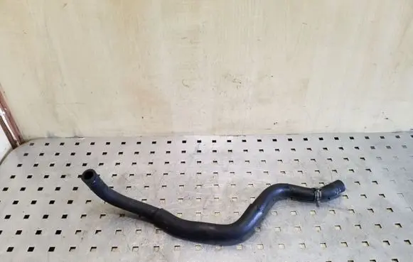 Nissan Pathfinder R51 Engine coolant pipe/hose