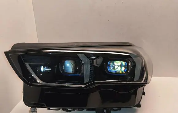 BMW 5 G60 G61 Headlight/headlamp 5A798D1 5A798D108