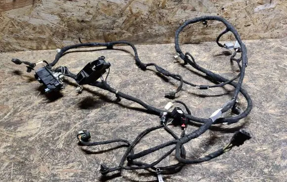 Jeep Compass Tailgate/trunk wiring harness 68409242AC