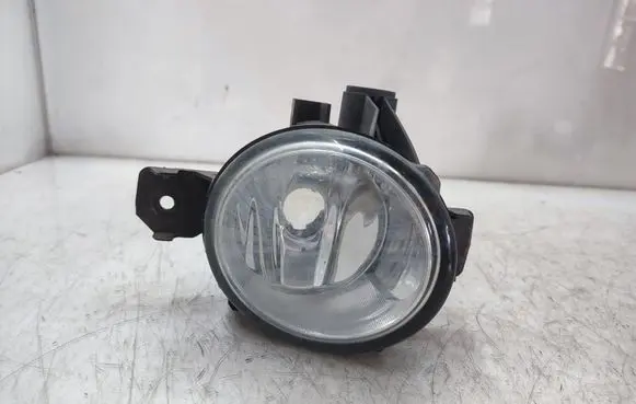 BMW X3 E83 Front fog light 89206141