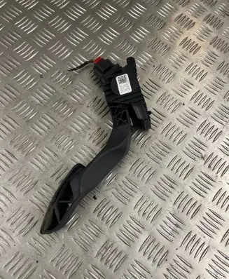 Audi A3 S3 8V Accelerator throttle pedal 5Q2723503D