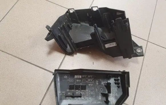 Ford S-MAX Fuse box set 6G9T14A067AB