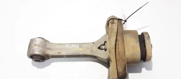 Hyundai Sonata Engine mount bracket 219552s000 21955-2s000