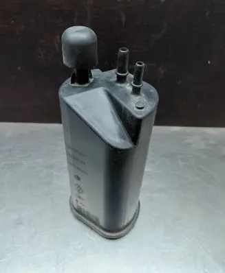 Renault Megane IV Active carbon filter fuel vapour canister 149508016R 8201463161