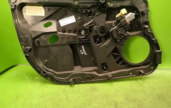 Ford Fiesta Front door window regulator with motor 