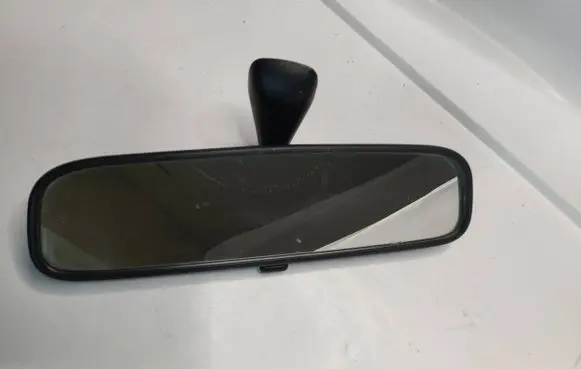 KIA Sportage Rear view mirror (interior) E4022143