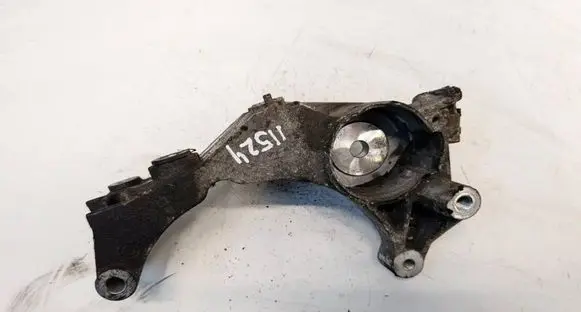 Opel Meriva A Engine mounting bracket