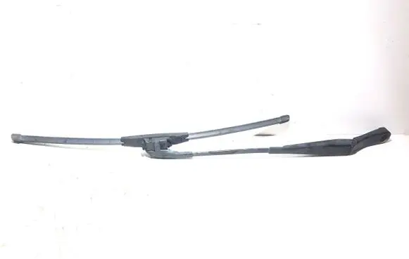 Volkswagen Touareg II Front wiper blade arm 7P0955409B