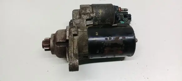 Volkswagen PASSAT B6 Starter motor 
