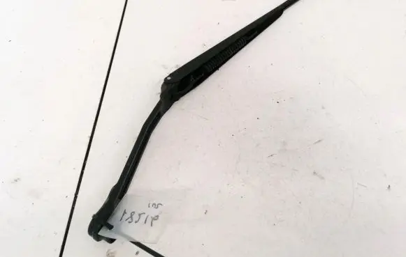 Mazda 6 Front wiper blade arm