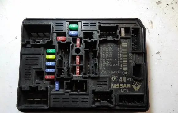 Renault Talisman BSM Control unit 284B60956R