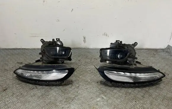 Jeep Cherokee Headlight/headlamp