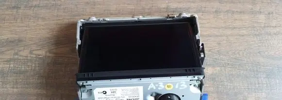 Audi A3 S3 8V Screen/display/small screen 8V0857273H