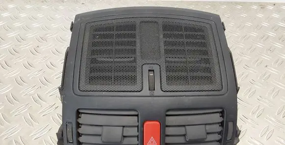 Toyota Auris 150 Dash center air vent grill 8433202131