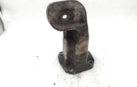 BMW X5 E53 Engine mounting bracket 676156402