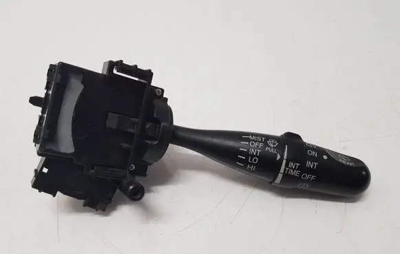 Suzuki Grand Vitara II Wiper control stalk