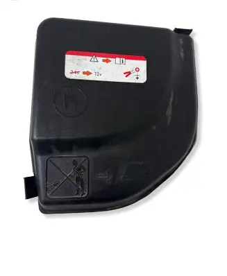 Peugeot Partner Fuse box cover 9658418180