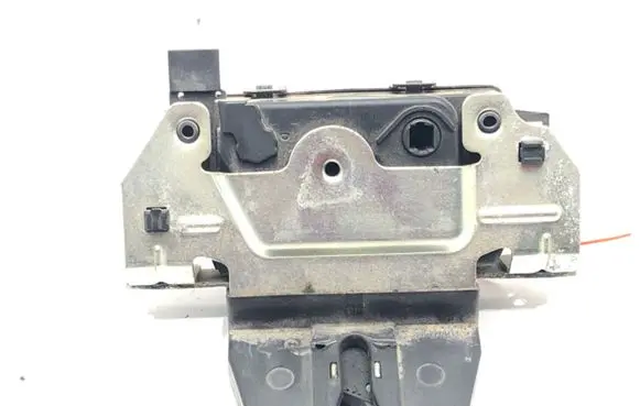 Opel Astra H Tailgate exterior lock 