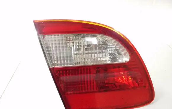 Mercedes-Benz E W211 Tailgate rear/tail lights A2118201364