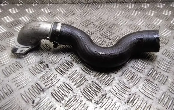 Opel Zafira B Intercooler hose/pipe 55353003
