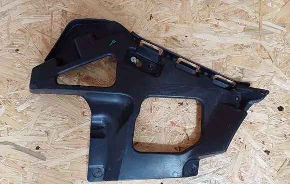 Renault Megane II Rear bumper mounting bracket 8200146045
