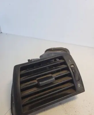 BMW X3 E83 Dashboard side air vent grill/cover trim 64228361897
