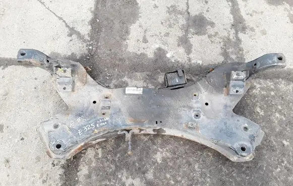 Hyundai ix35 Front subframe 624012y300a