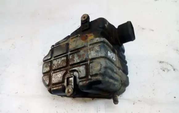 Nissan Sunny Intake resonator 