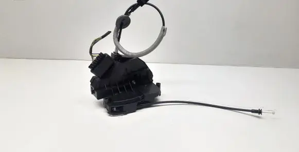 Volvo V60 Front door lock 31301738