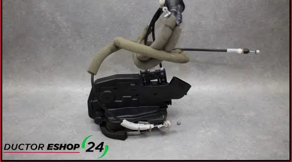 Nissan Murano Z51 Front door lock