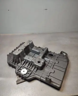 Battery box tray