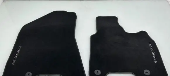 KIA Sportage Front floor mat F1143ADE60
