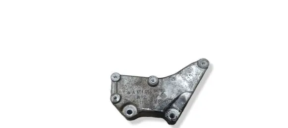 Mercedes-Benz E W212 Engine mounting bracket A6510940039