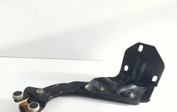 Mercedes-Benz Vito Viano W447 Sliding door lower roller guide/hinge A4477601547