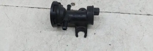 Volkswagen Sharan Vacuum valve 023906283