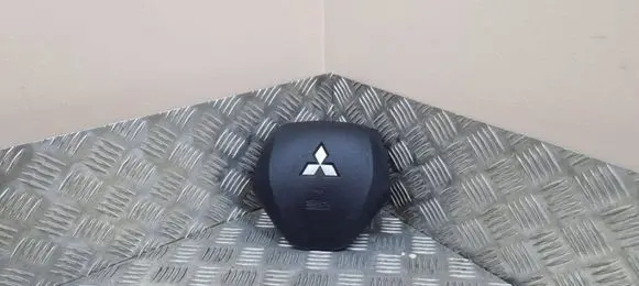 Steering wheel airbag