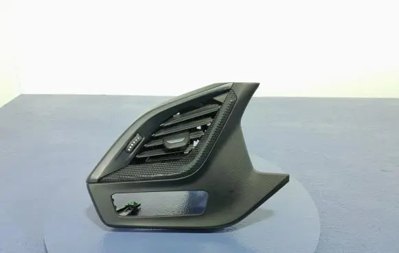 BMW 1 F40 Dashboard side air vent grill/cover trim 6823188