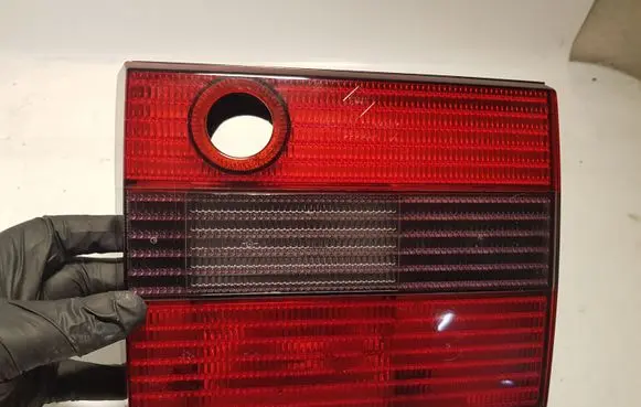 Volkswagen PASSAT B4 Tailgate rear/tail lights 3A9945112B