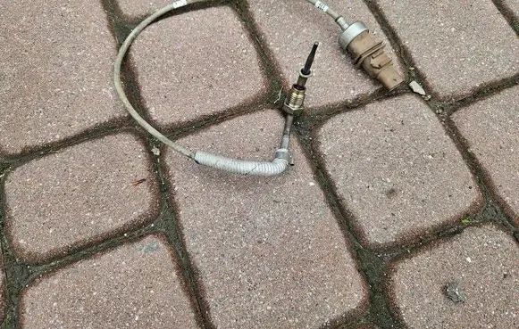 Volkswagen Golf VII Exhaust gas temperature sensor 06K919529B