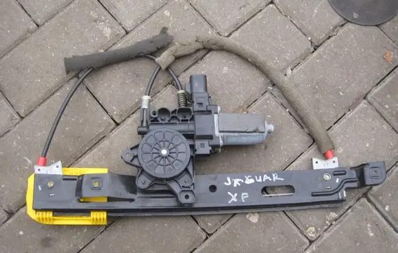Jaguar XJ X351 Rear window lifting mechanism without motor 8X23F27000AC