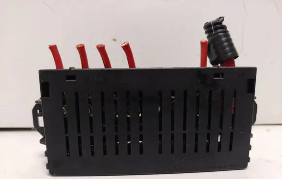 Volvo V70 Fuse module 9162323