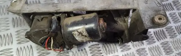 Renault Twingo I Wiper motor 53557811