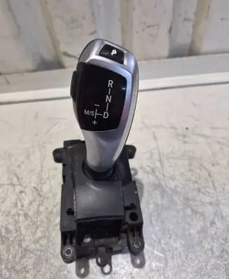 BMW 5 GT F07 Gear shifter/selector 9218101 1001996900