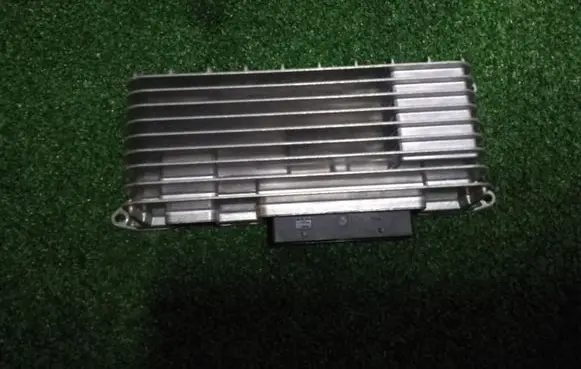Audi A6 S6 C6 4F Sound amplifier 4F0910223H 4F0035223K