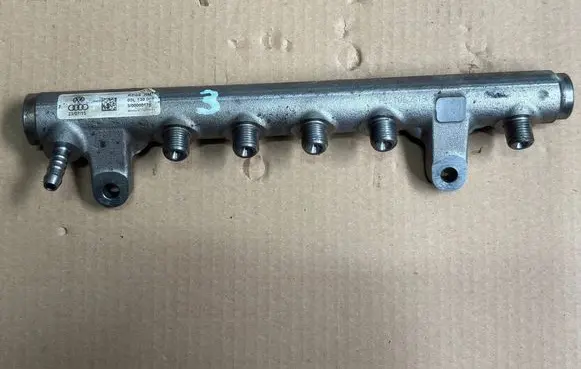Fuel main line pipe