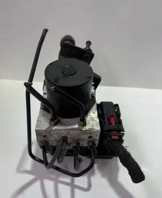 Skoda Fabia Mk2 (5J) ABS Pump 6R0907379N