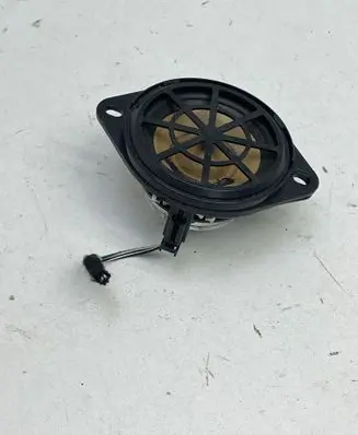 Audi A4 S4 B8 8K Panel speaker 8T0035397 90007003604