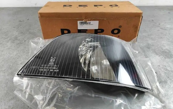 Front indicator light