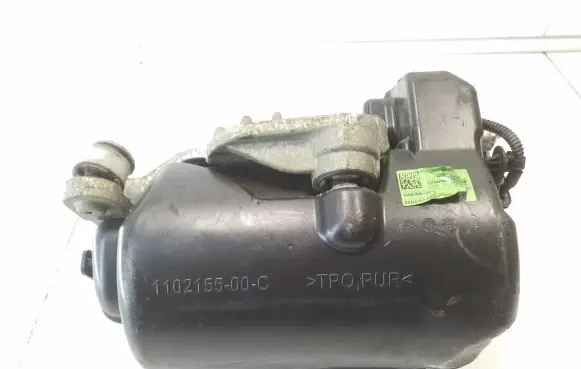 Tesla Model 3 Air conditioning (A/C) compressor (pump) 108819800L 110215500C