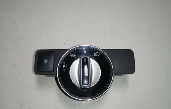 Mercedes-Benz E W212 Light switch